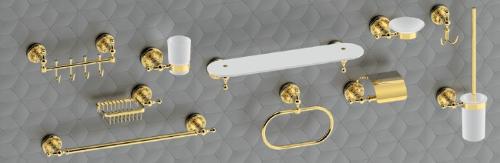 Queen Bathroom accessories